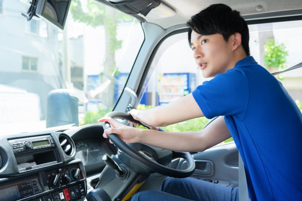 トラックドライバーの仕事
